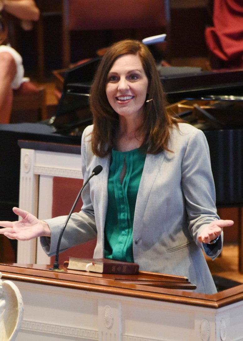 Dr Ellen di Giosia pastor First Baptist Church Jefferson City